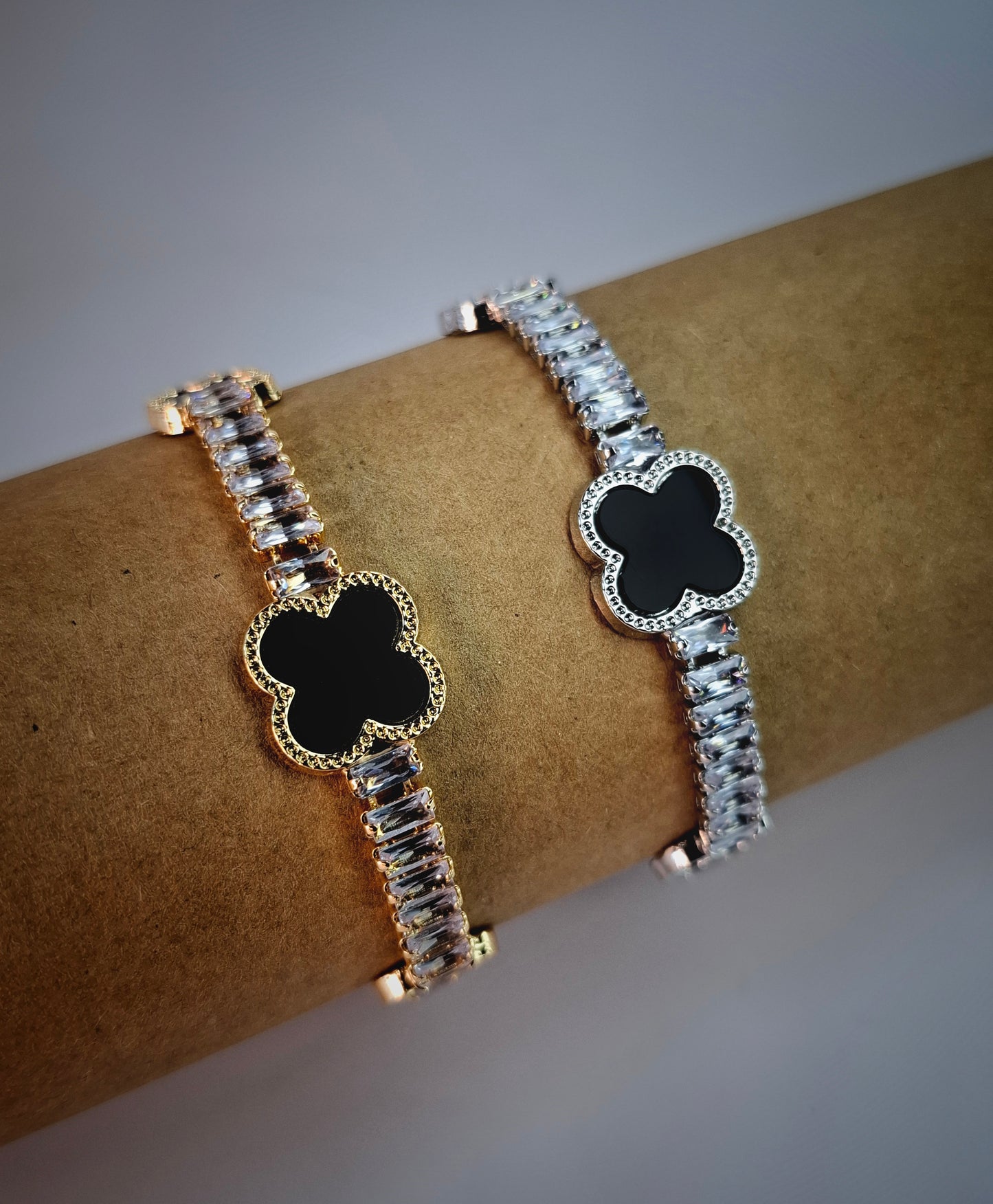 Midnight Clover Luxe Bracelet 2 Colours