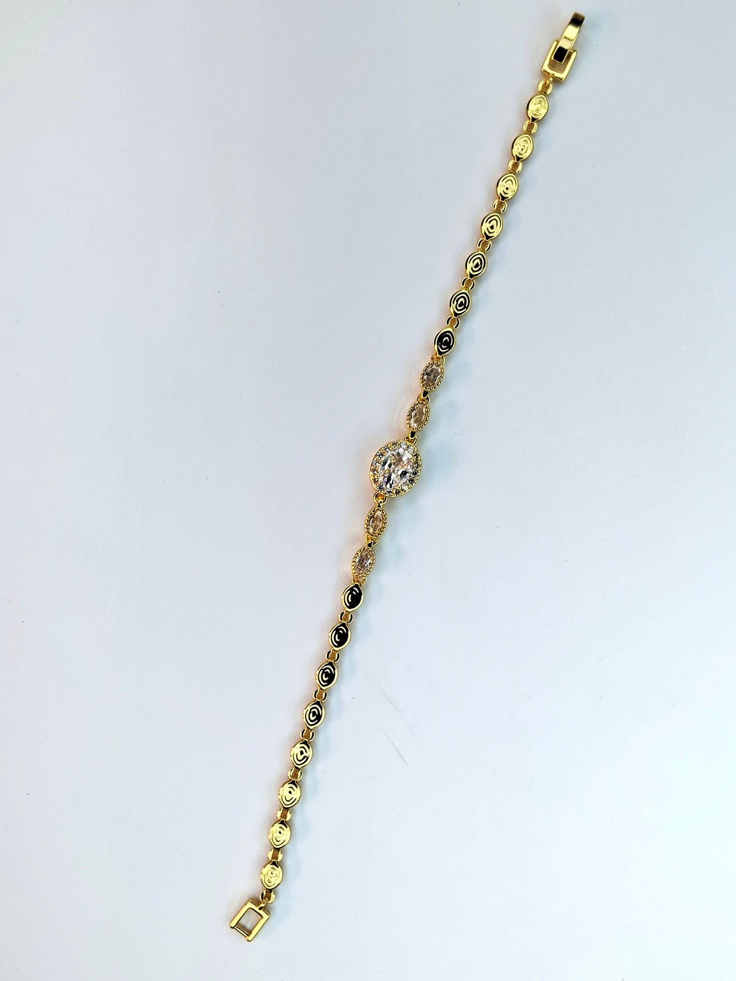Golden Aura Oval Bracelet