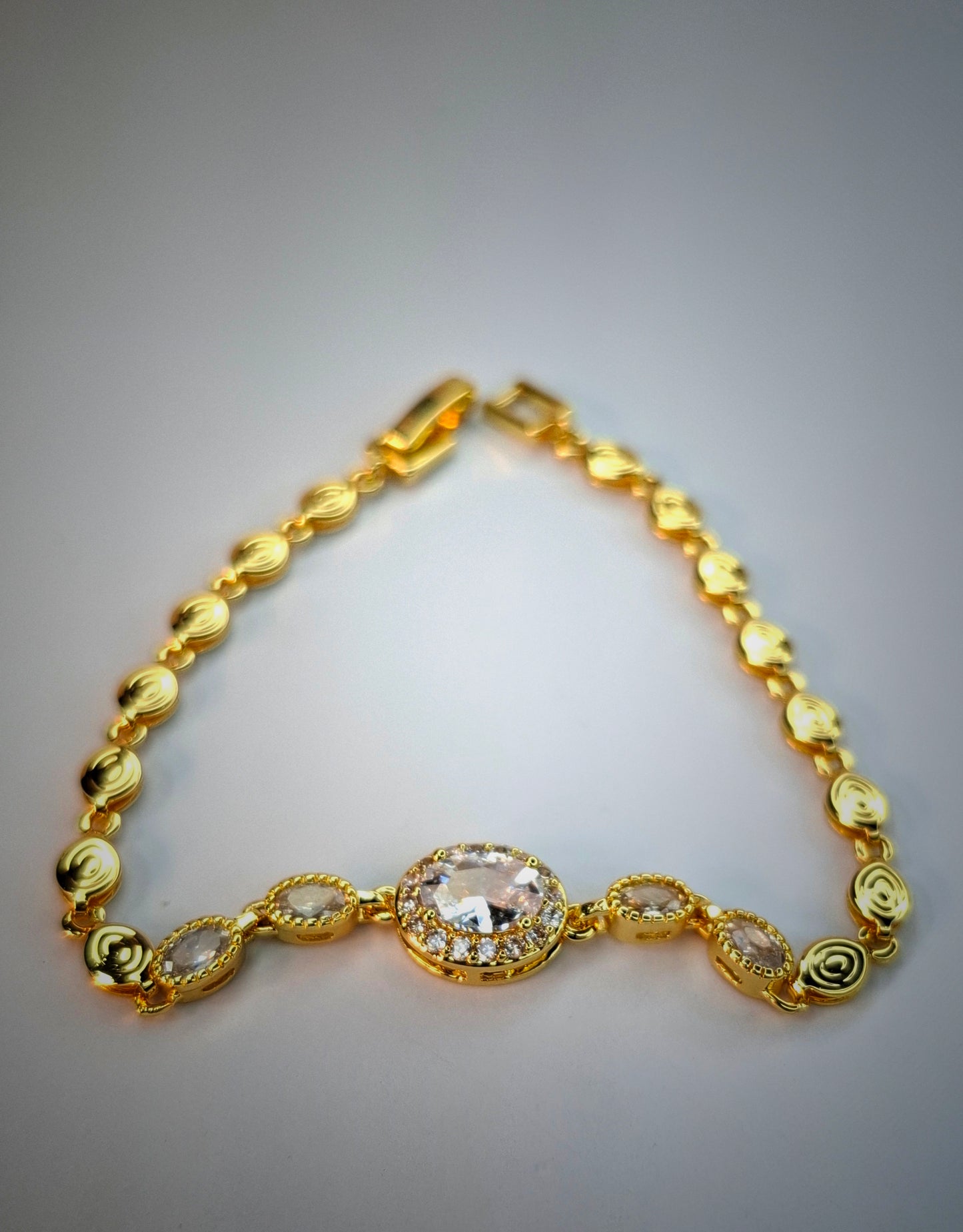 Golden Aura Oval Bracelet