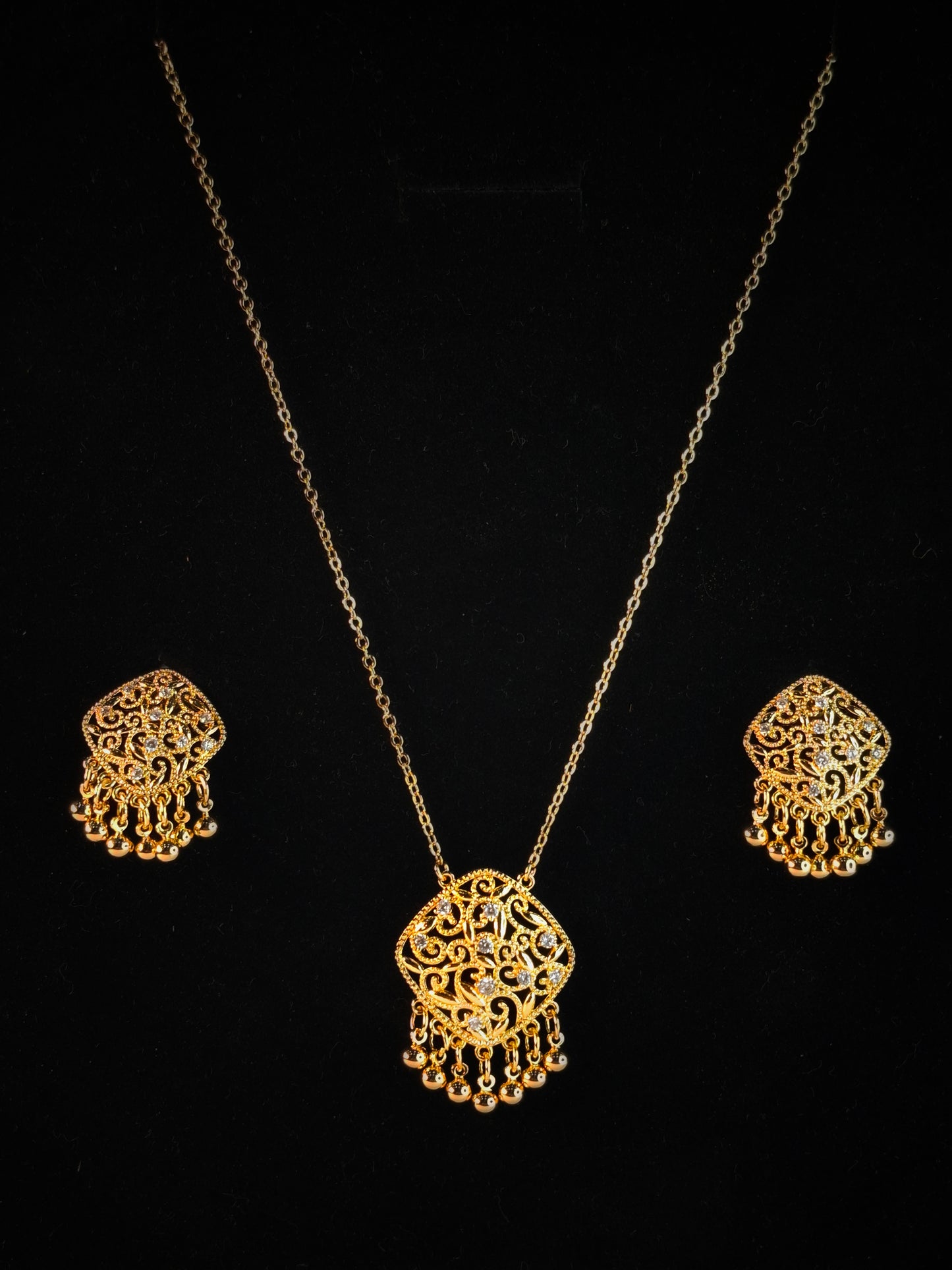 Regal Charm Set
