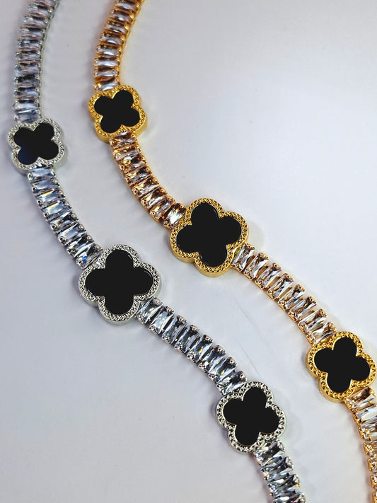Midnight Clover Luxe Bracelet 2 Colours