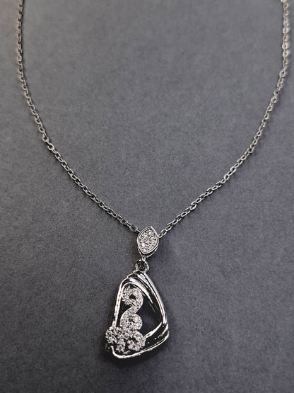 Celestia Bloom Pendant Necklace