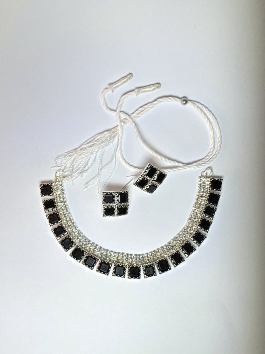 Silver Mirage Necklace
